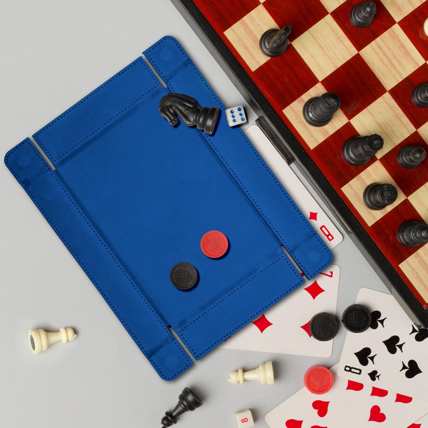 SIQUK Magnetic Folding Dice Tray – Royal Blue PU Leather, Portable & Collapsible