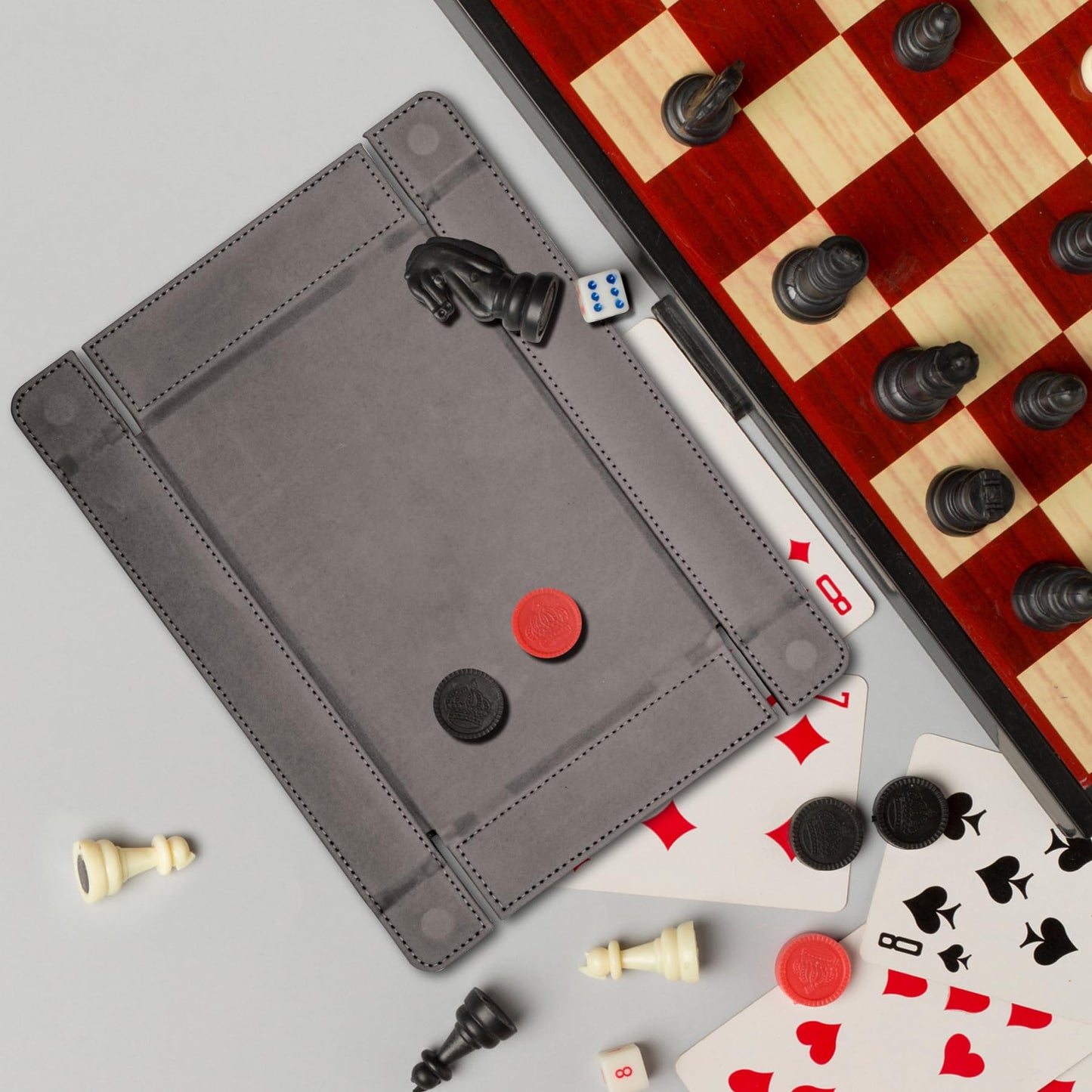 SIQUK Magnetic Folding Dice Tray – Rectangle PU Leather, Foldable Gray D&D Rolling Tray