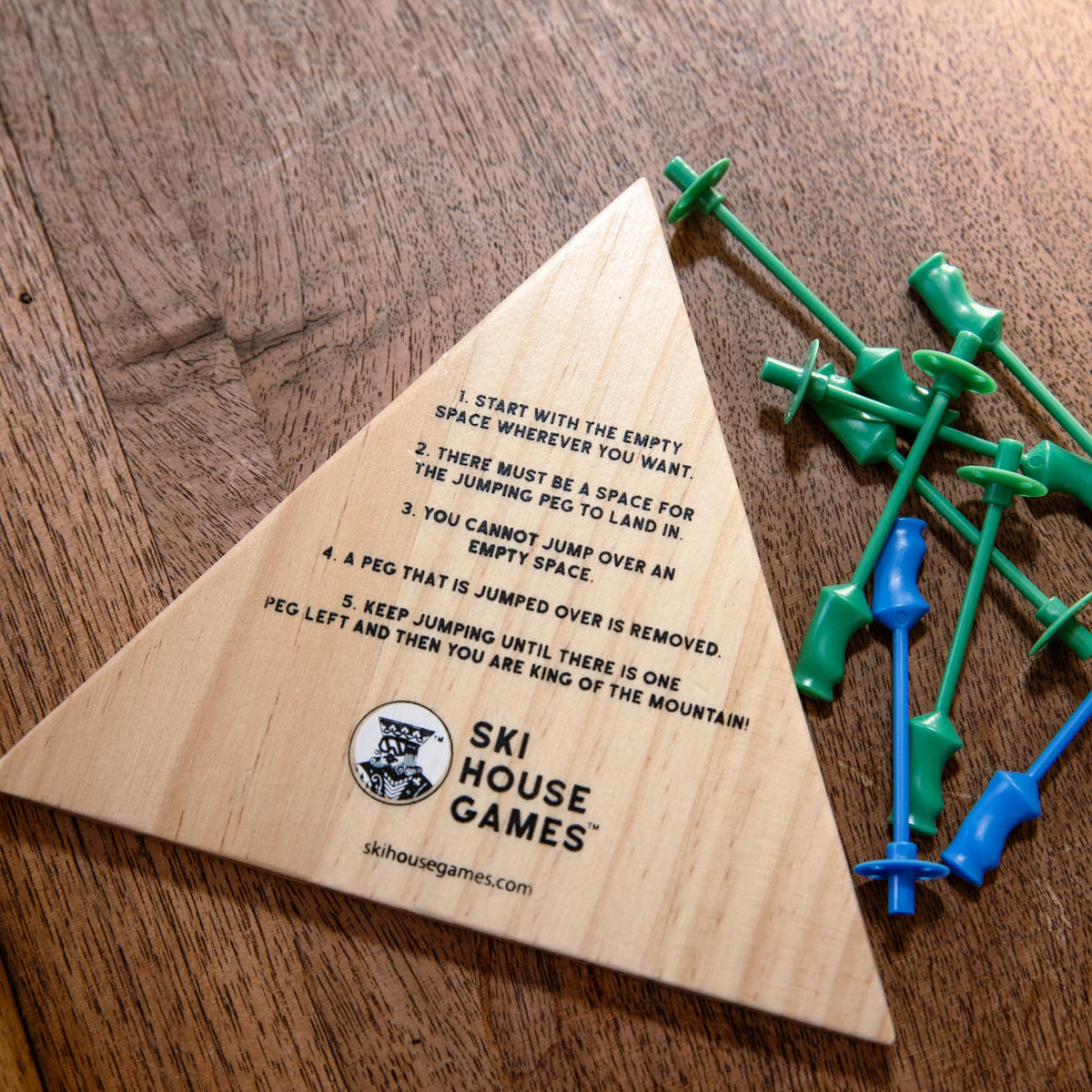 Ski House Games Mountain Jump — Compact Ski-Themed Peg Jump Game