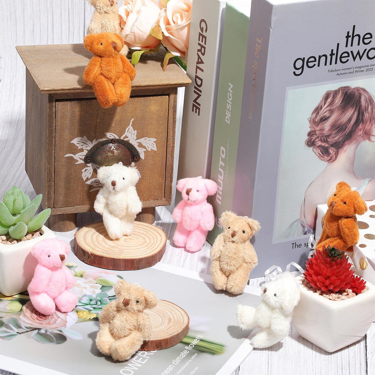Skylety 32-Piece Mini Bear Plush Toy Set – 2.36-Inch Tiny Bears for Cake, Weddings & Party Favors (4 Colors)