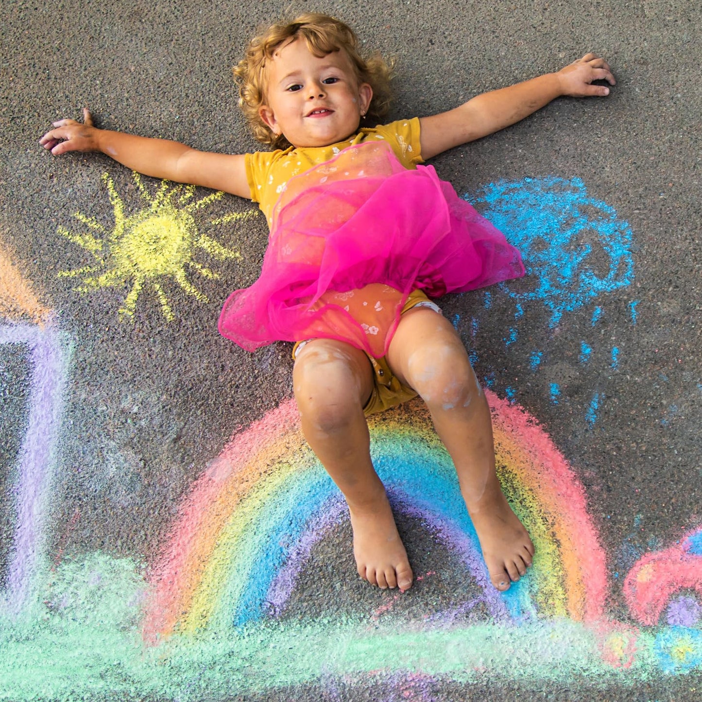 Small Fish 200PCS Washable Sidewalk Chalk Set – 20 Colors, Jumbo Outdoor Chalk