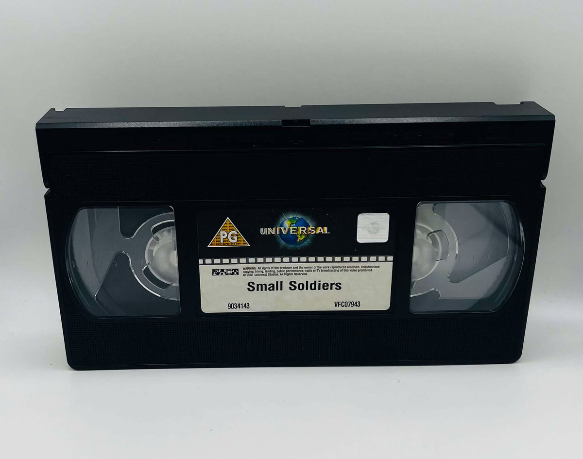 Small Soldiers (PG)