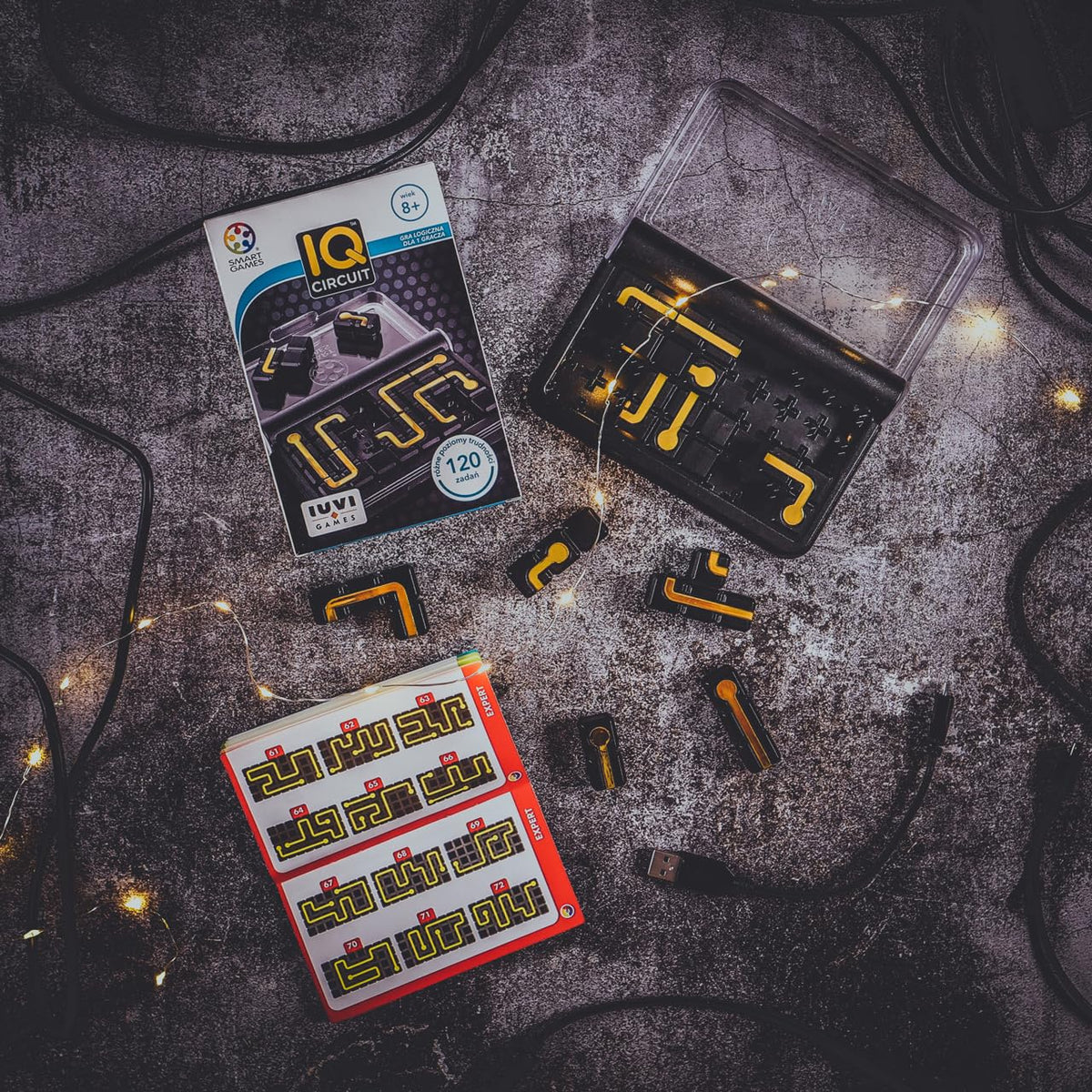 SmartGames IQ Circuit Portable Travel Game – 120 Challenges for Ages 8–Adult | Brain-Teasing Logic Puzzle