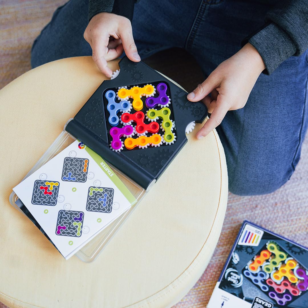 SmartGames IQ Gears Travel-Friendly Logic Puzzle – 120 Challenges for Ages 7 to Adult