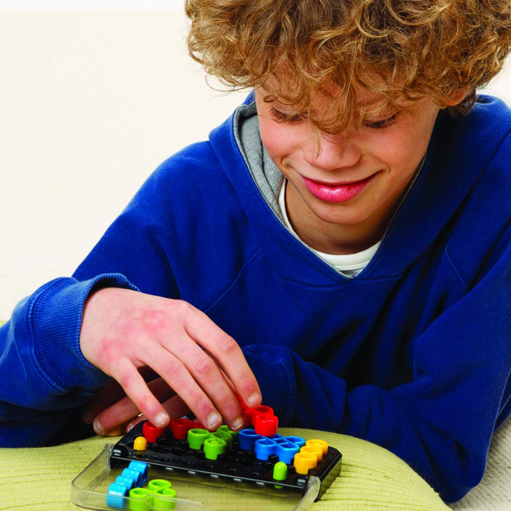 SmartGames IQ Twist: Travel Brain Teaser with 120 Challenges for Ages 6+
