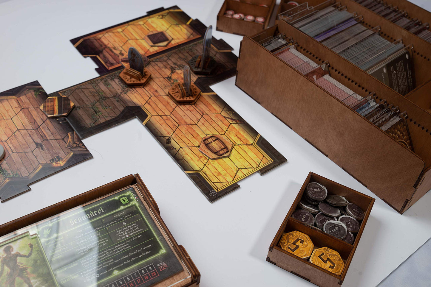 SMONEX Wooden Health Tracker 24 Pcs – EU & US Gloomhaven Frosthaven Monster Stands