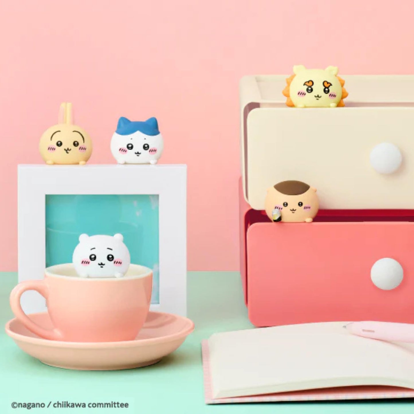 Sonny Angel Chiikawa Hippers – Sealed Blind Box Mini Figures for Desk, Phone & Laptop