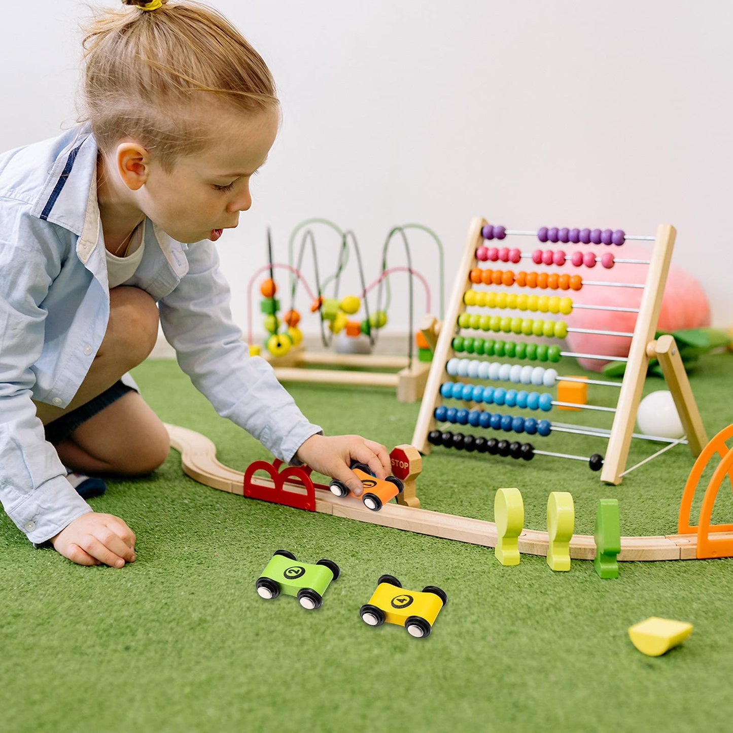 Sotiff 8-Piece Wooden Mini Car Set – Race Track Ramp Toys for Toddlers