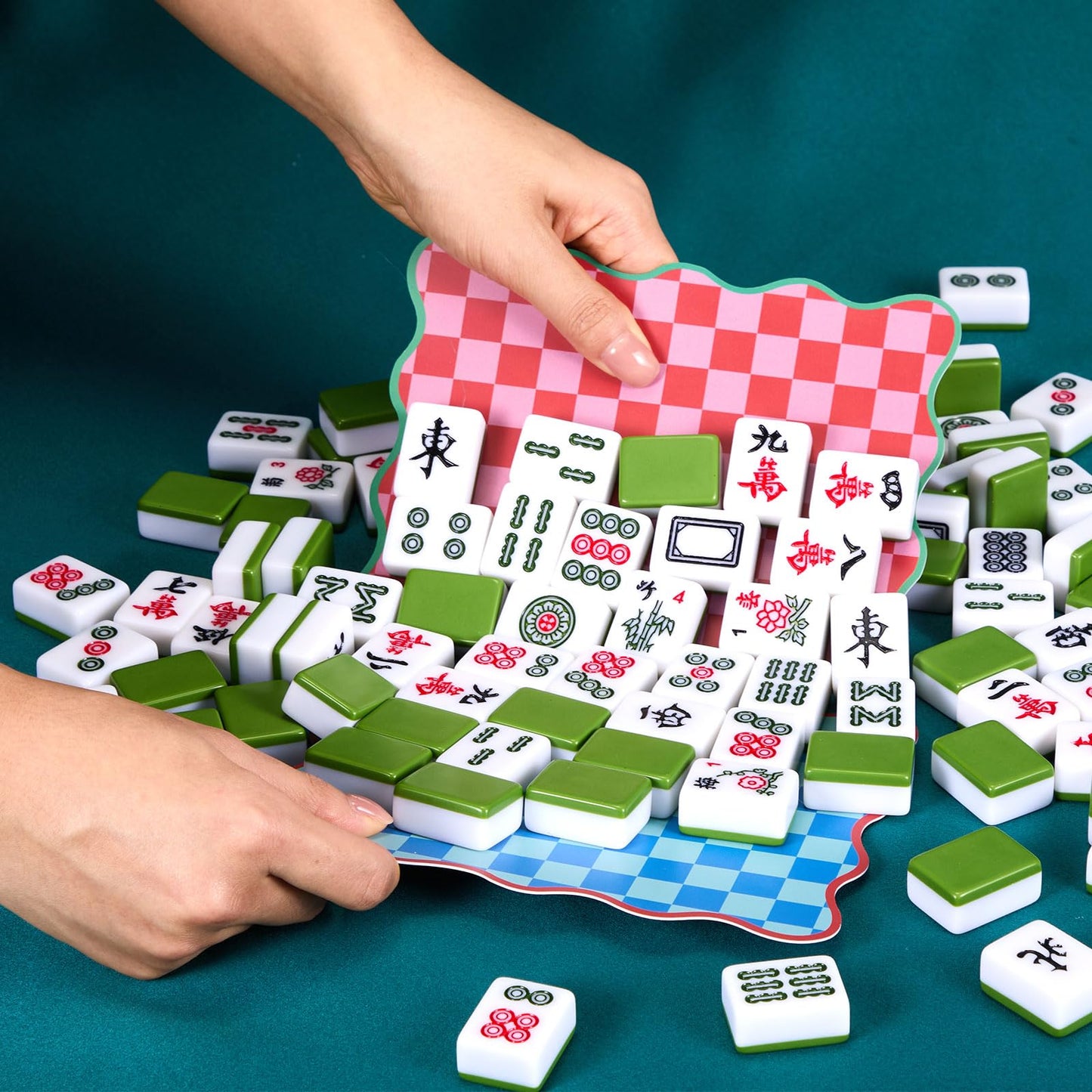 Soulchen 4-Piece Mahjong Shuffler Cards – Thick PVC Tile Mixers with Wavy Edges – Colorful Checkered Design