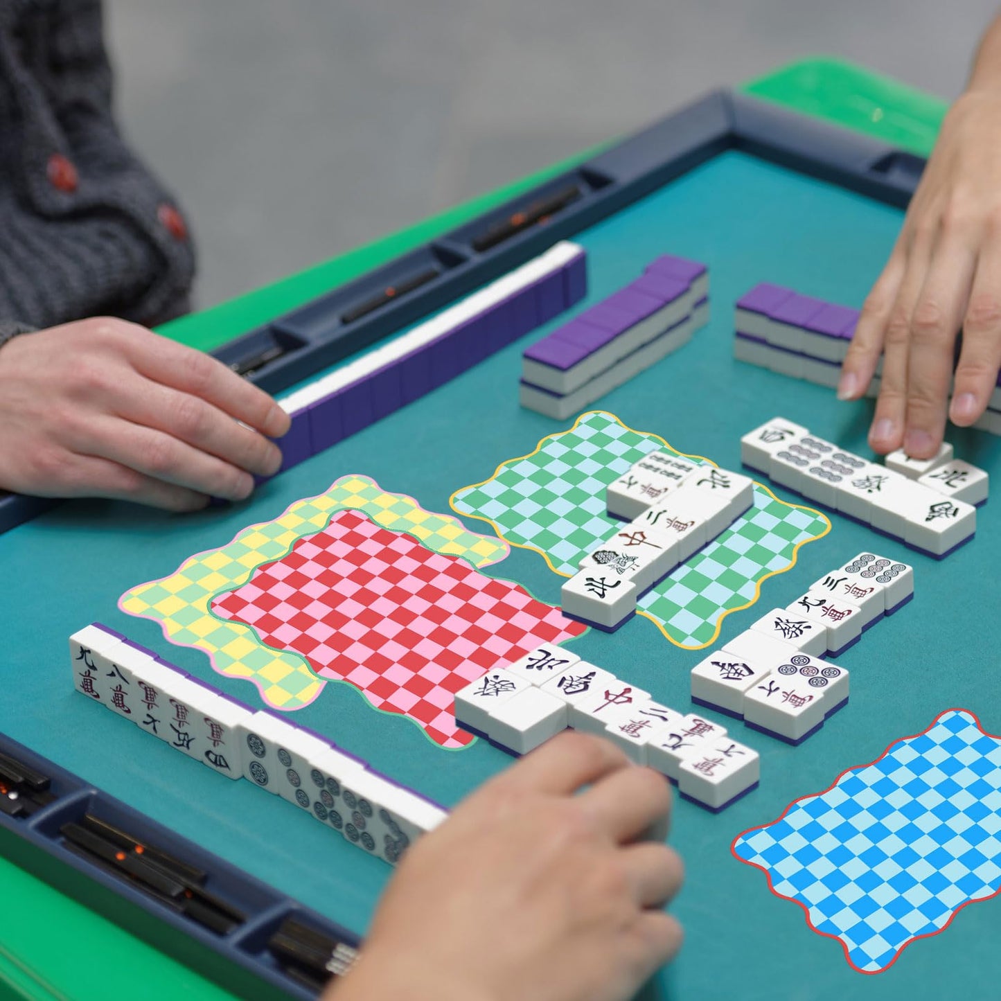 Soulchen 4-Piece Mahjong Shuffler Cards – Thick PVC Tile Mixers with Wavy Edges – Colorful Checkered Design