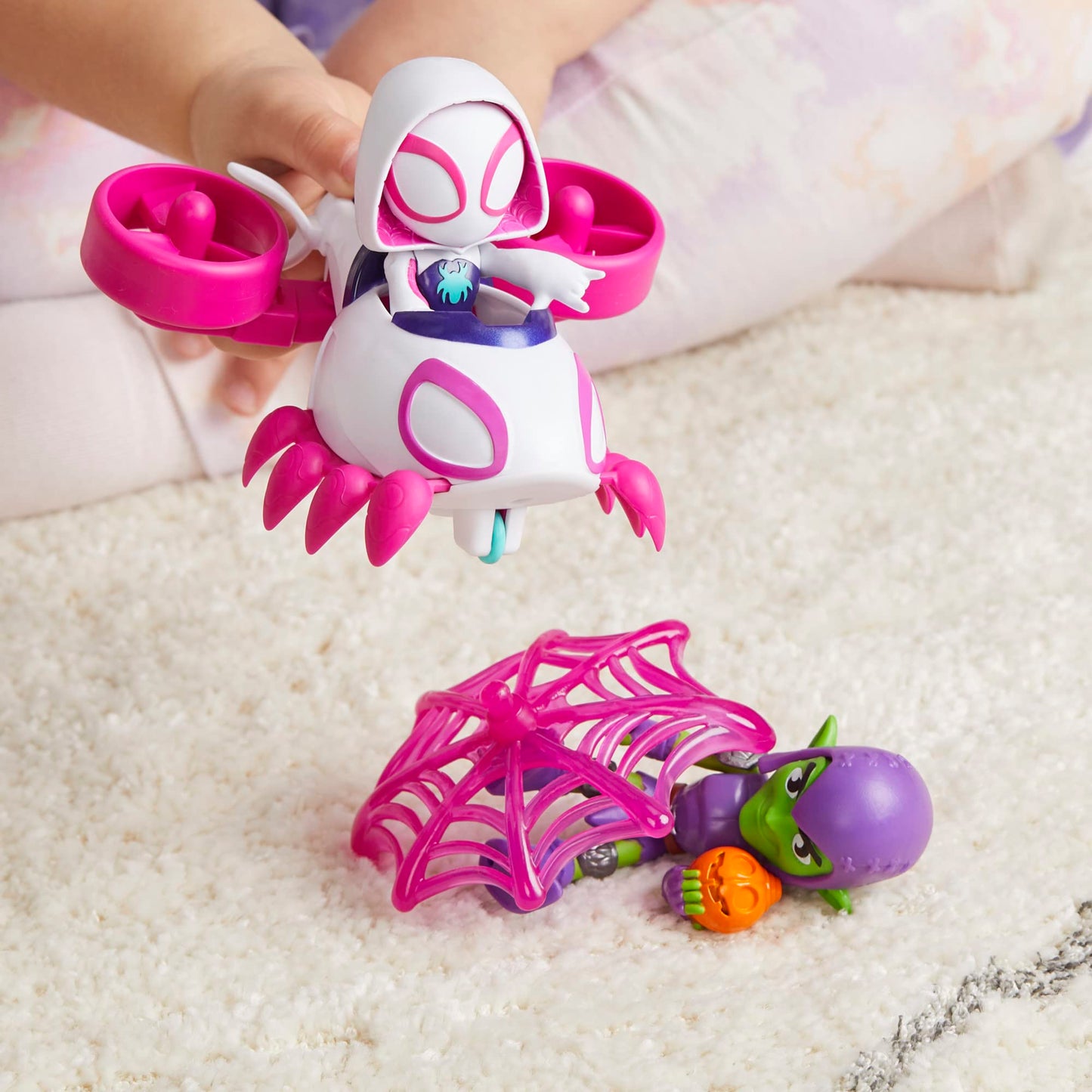 Spidey and His Amazing Friends Ghost-Spider Copter Set – 4-Inch Figure & Vehicle