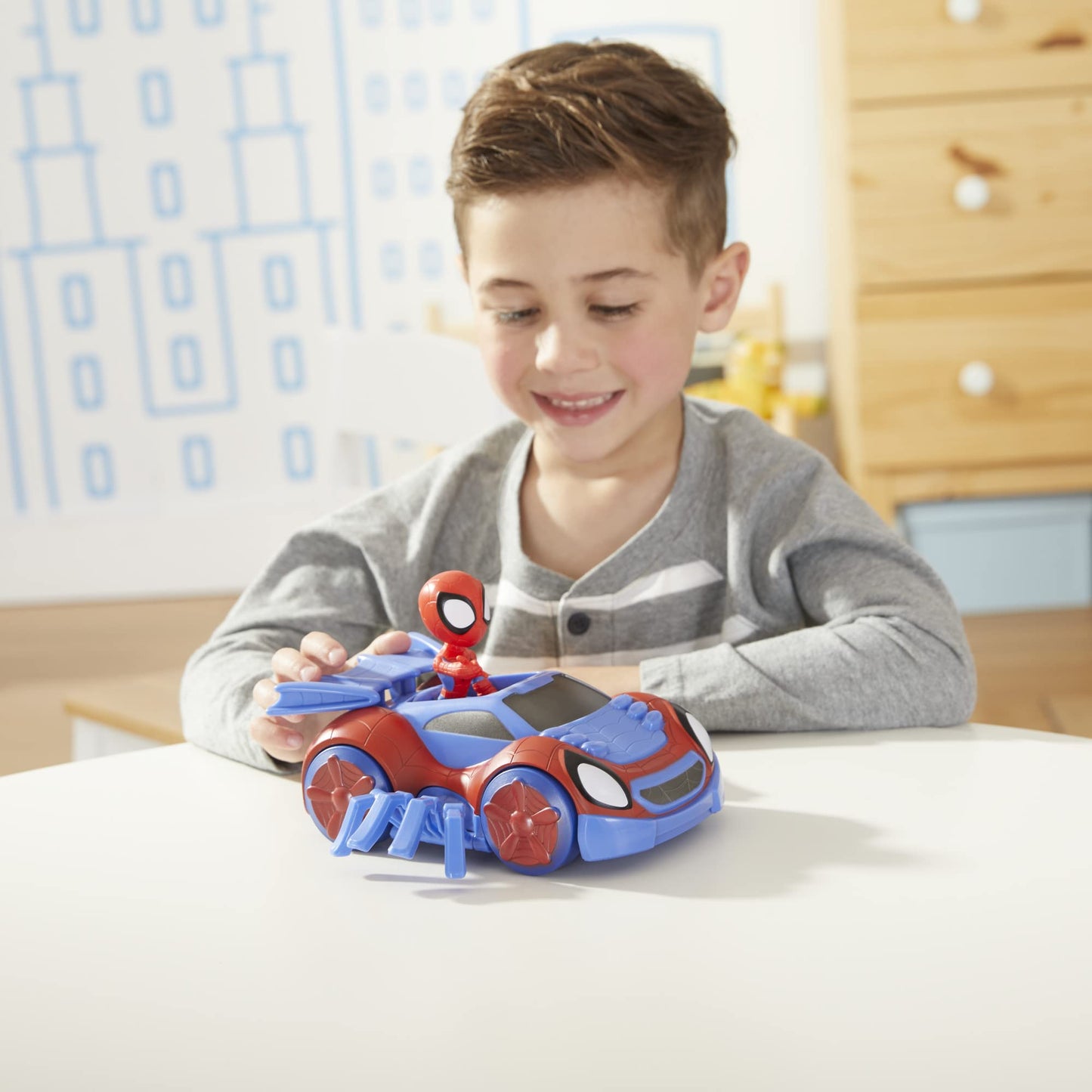 Spidey and His Amazing Friends Change 'N Go Web-Crawler + Spidey Figure – 2-in-1 Vehicle (4-Inch, Ages 3+)