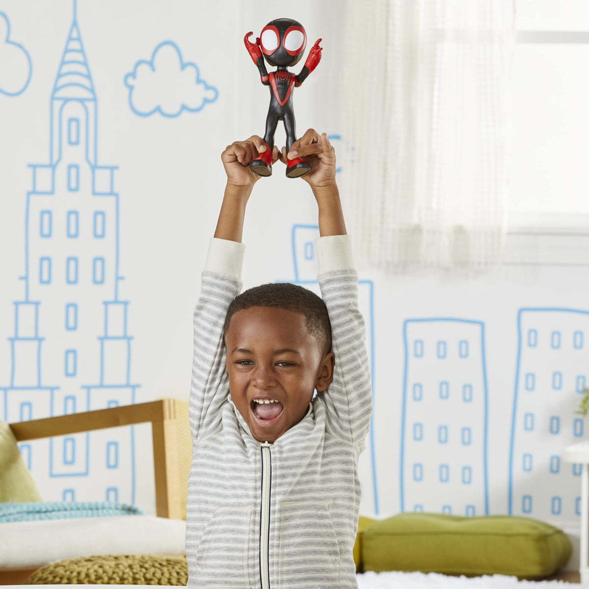 Spidey and His Amazing Friends Supersized Miles Morales 9-Inch Spider-Man Figure – Poseable Preschool Toy for Kids 3+