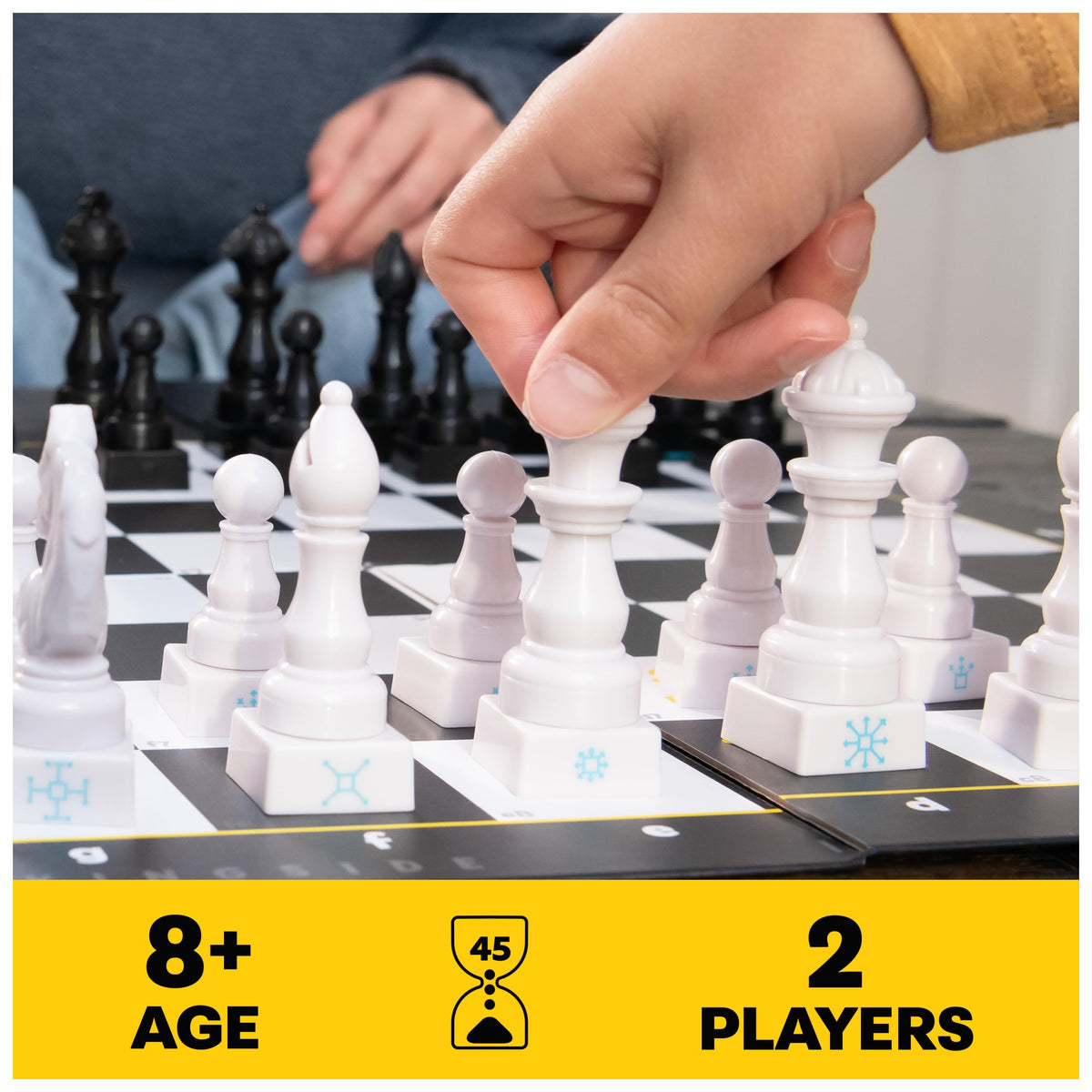 Spin Master Games Chess Made Simple – Learn to Play Strategy Board Game for Beginners (2 Players, Ages 8+)