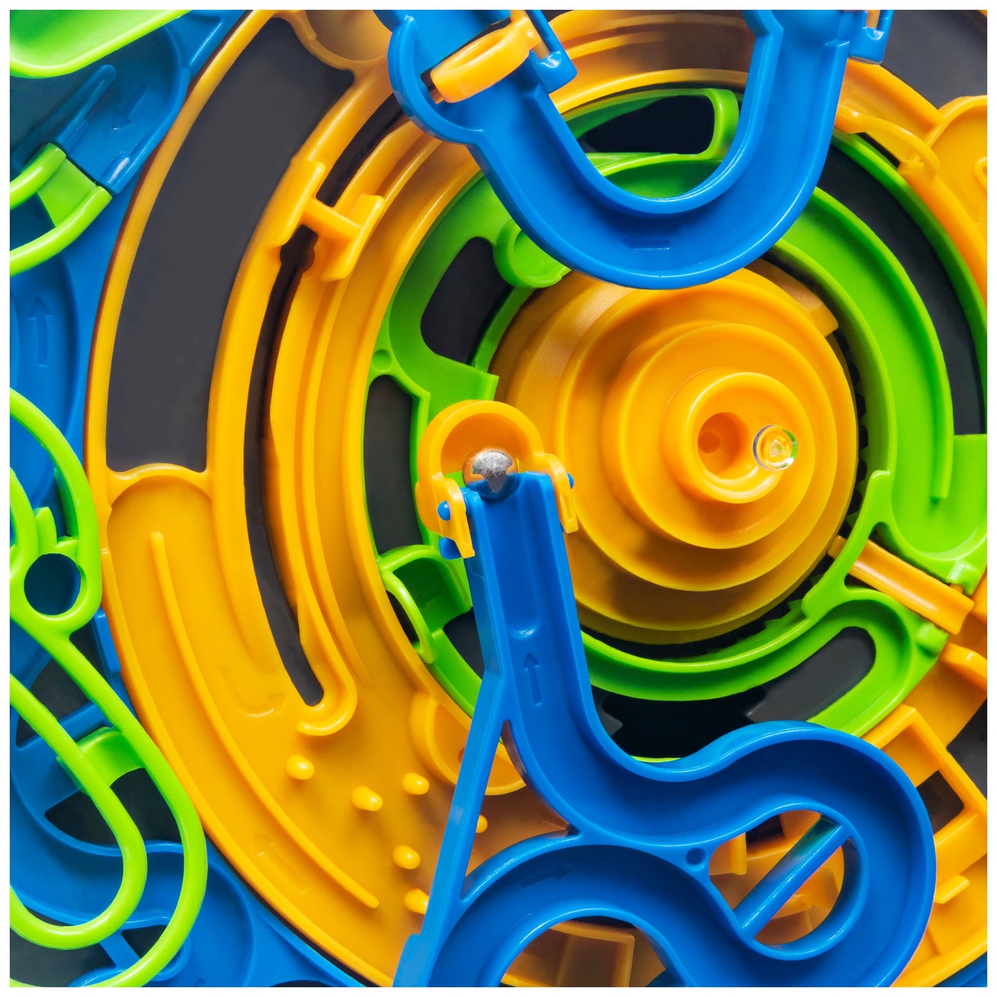 Perplexus Revolution Runner – Motorized 3D Maze Game by Spin Master Games