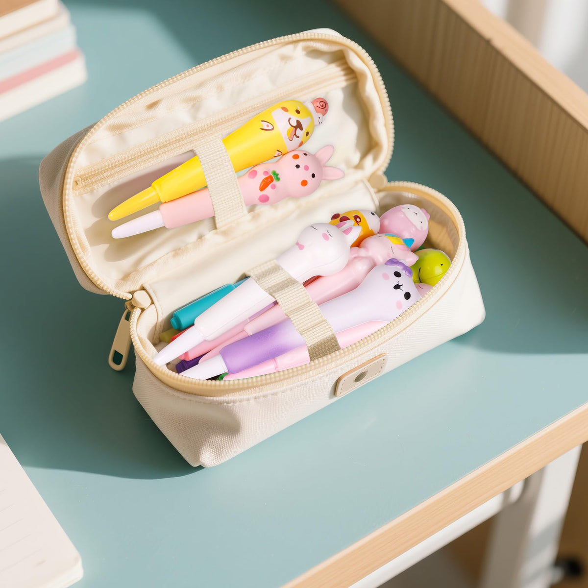 Spoilu Valentine’s Day Gifts for Kids – 12 Cute Pens & 24 Refills
