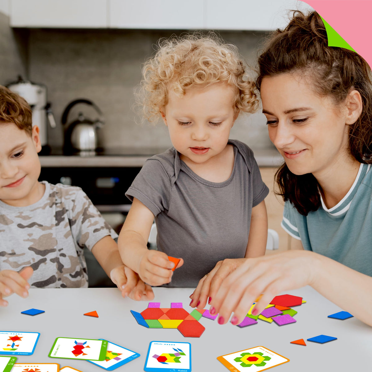 SpriteGru 155 PCS Wooden Pattern Blocks Set – Tangram Montessori Toys for Kids 4-8 (Storage Bag & Gift Box)