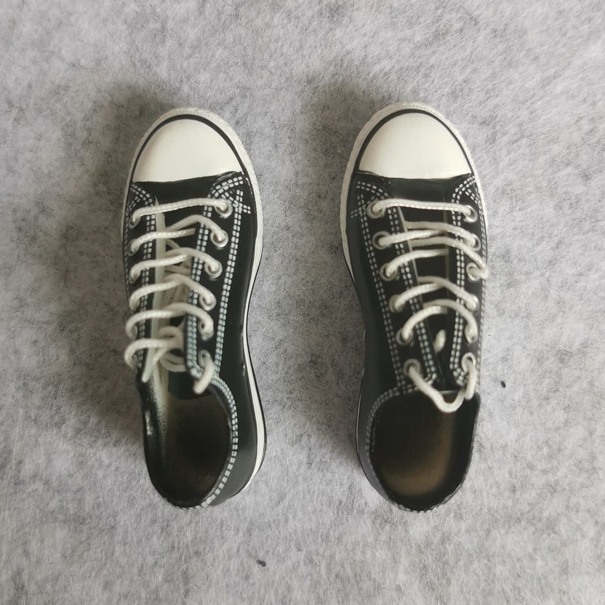 SSbeauty M 1:6 Scale Figure Shoes – Black PVC Sneakers for 12-Inch Action Figures