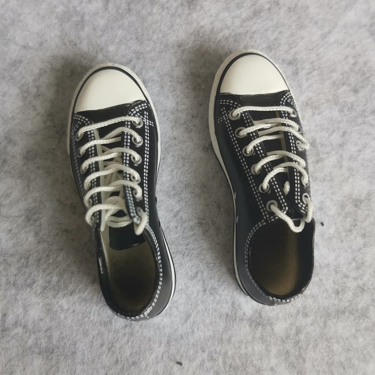 SSbeauty M 1:6 Scale Figure Shoes – Black PVC Sneakers for 12-Inch Action Figures