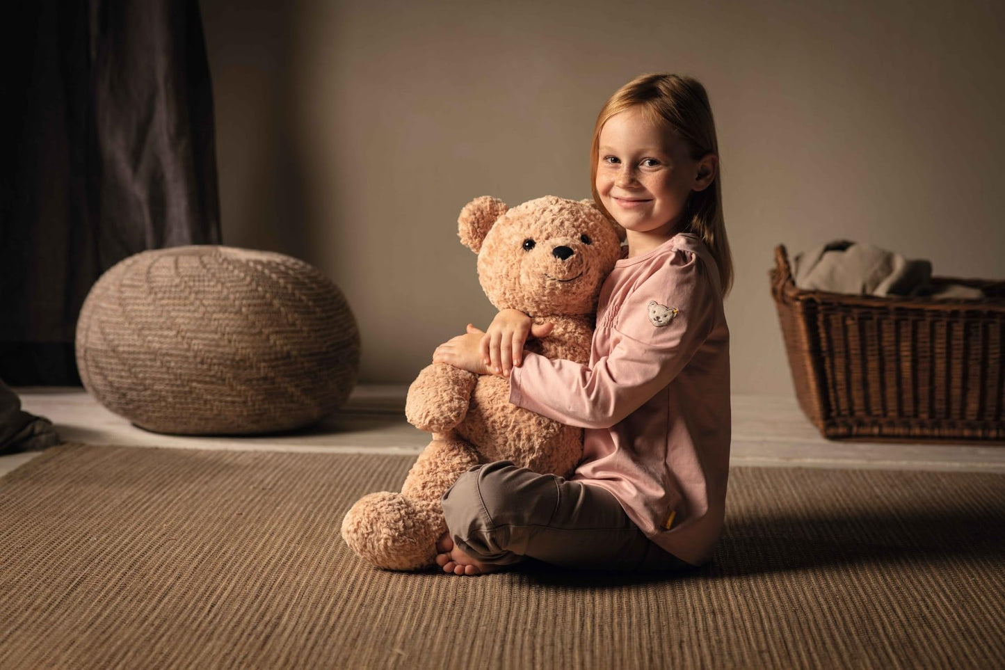 Steiff Jimmy Teddy Bear 55 cm – Soft Plush Toy for Kids | 067181