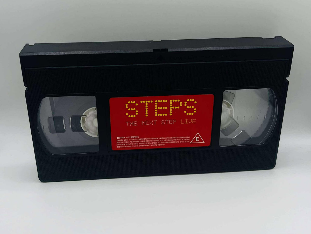 Steps (The Next Step LIVE) (U)
