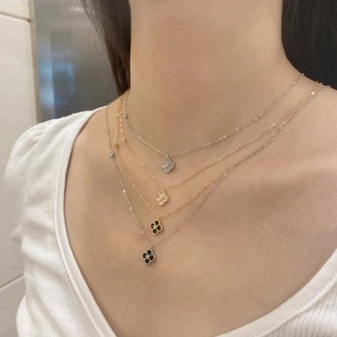 Sterling Silver Rhodium Plated Black Lucky 4 Leaf Necklace ERLN033