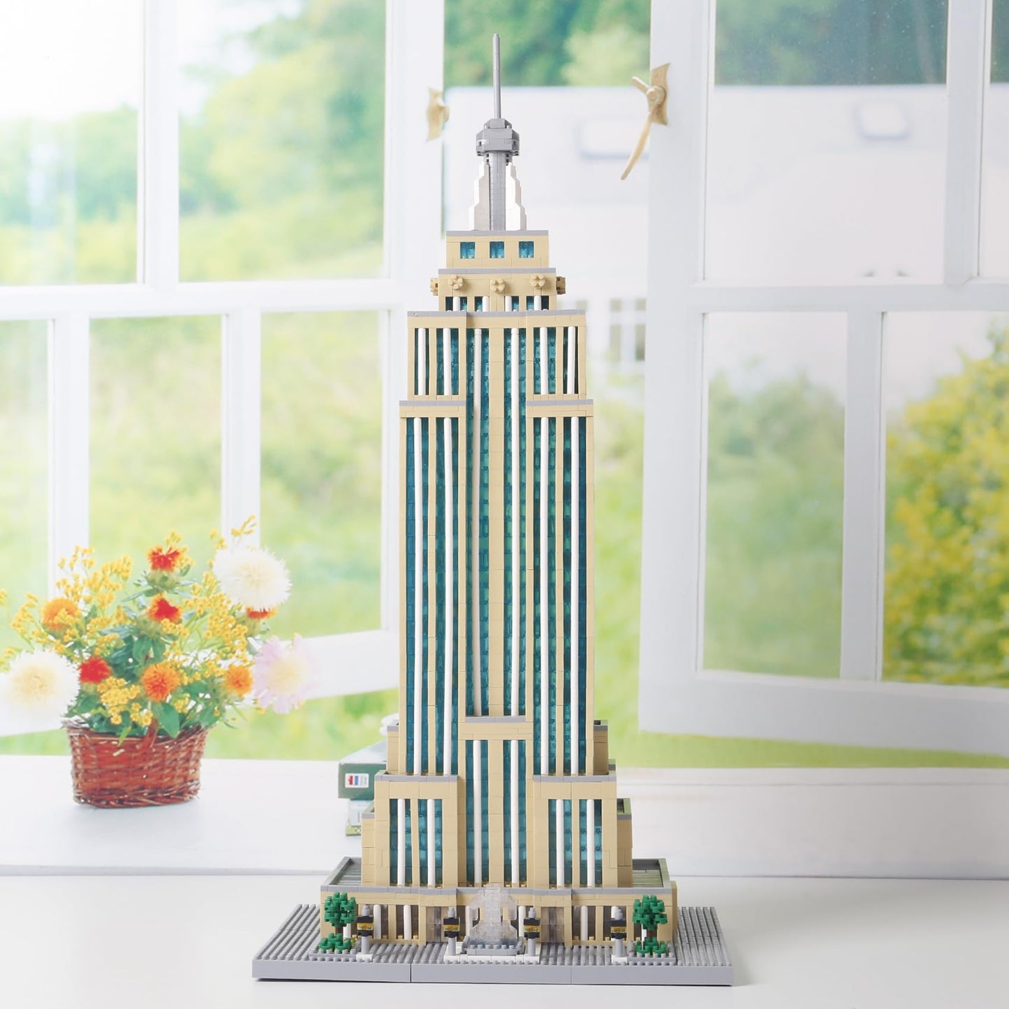 STMIGAIBLOCKS 3819PCS New York Empire State Micro Mini Building Blocks Set | Commemorative Architectural Model