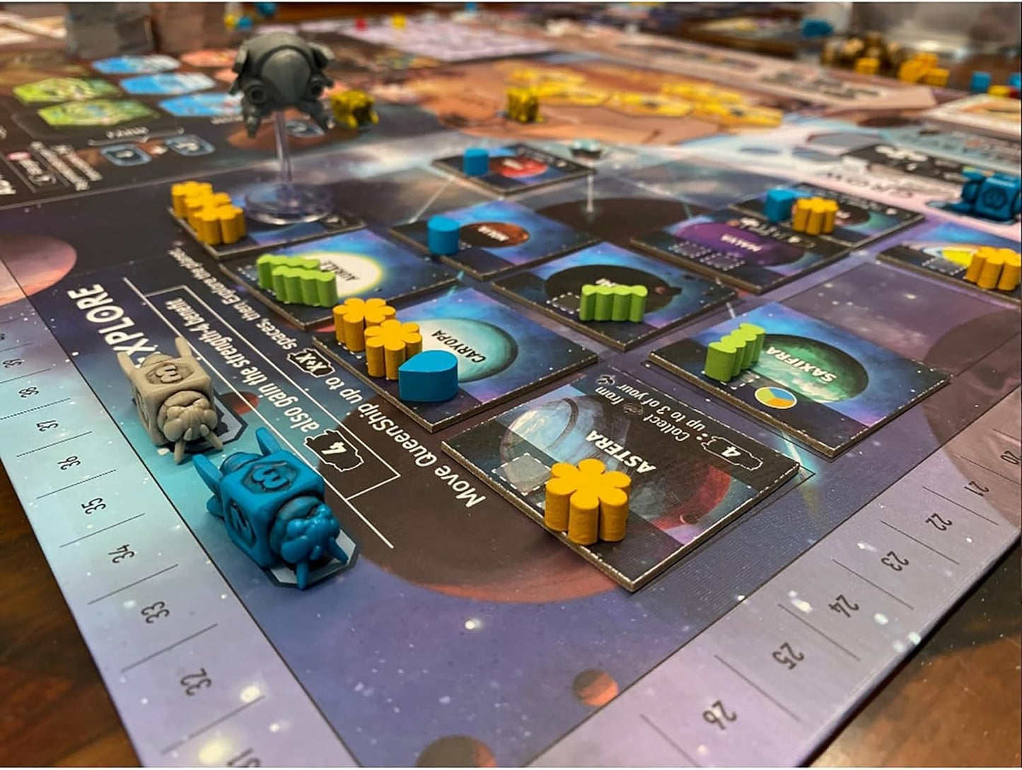 Stonemaier Games Apiary (Base Game) – Space Bees Strategy Board Game | Build Your Hive, Explore Space | 1-5 Players | 60–90 Minutes