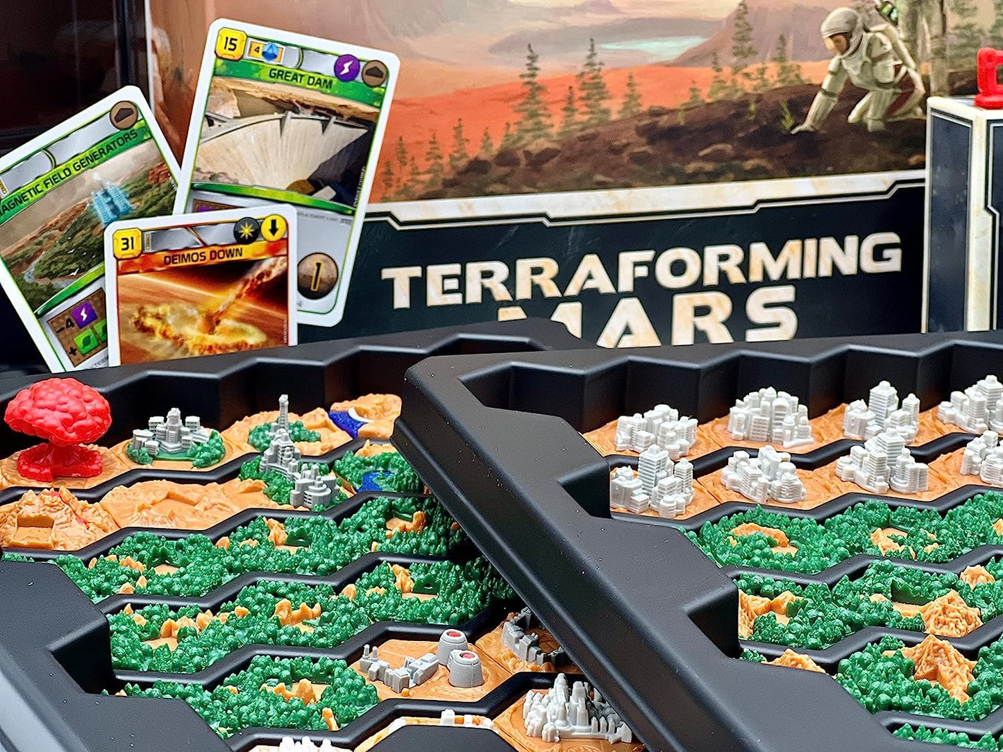 Terraforming Mars Big Box by Stronghold Games — 90+ Tiles & Premium Storage Organizer