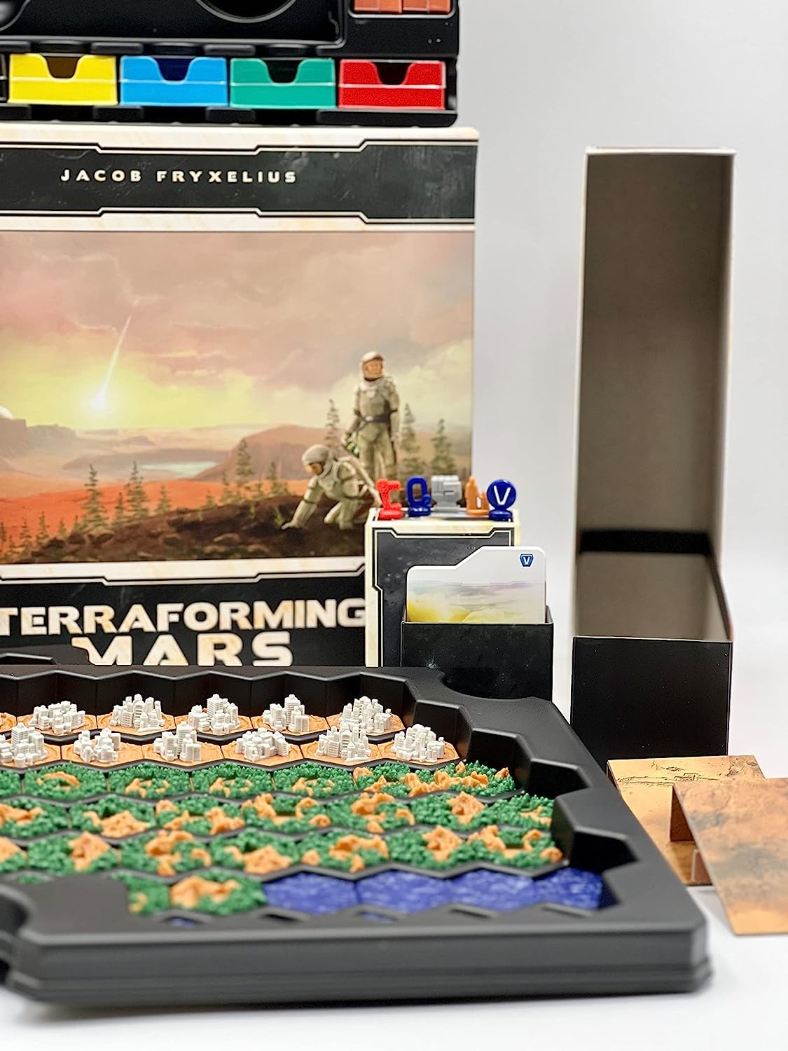 Terraforming Mars Big Box by Stronghold Games — 90+ Tiles & Premium Storage Organizer