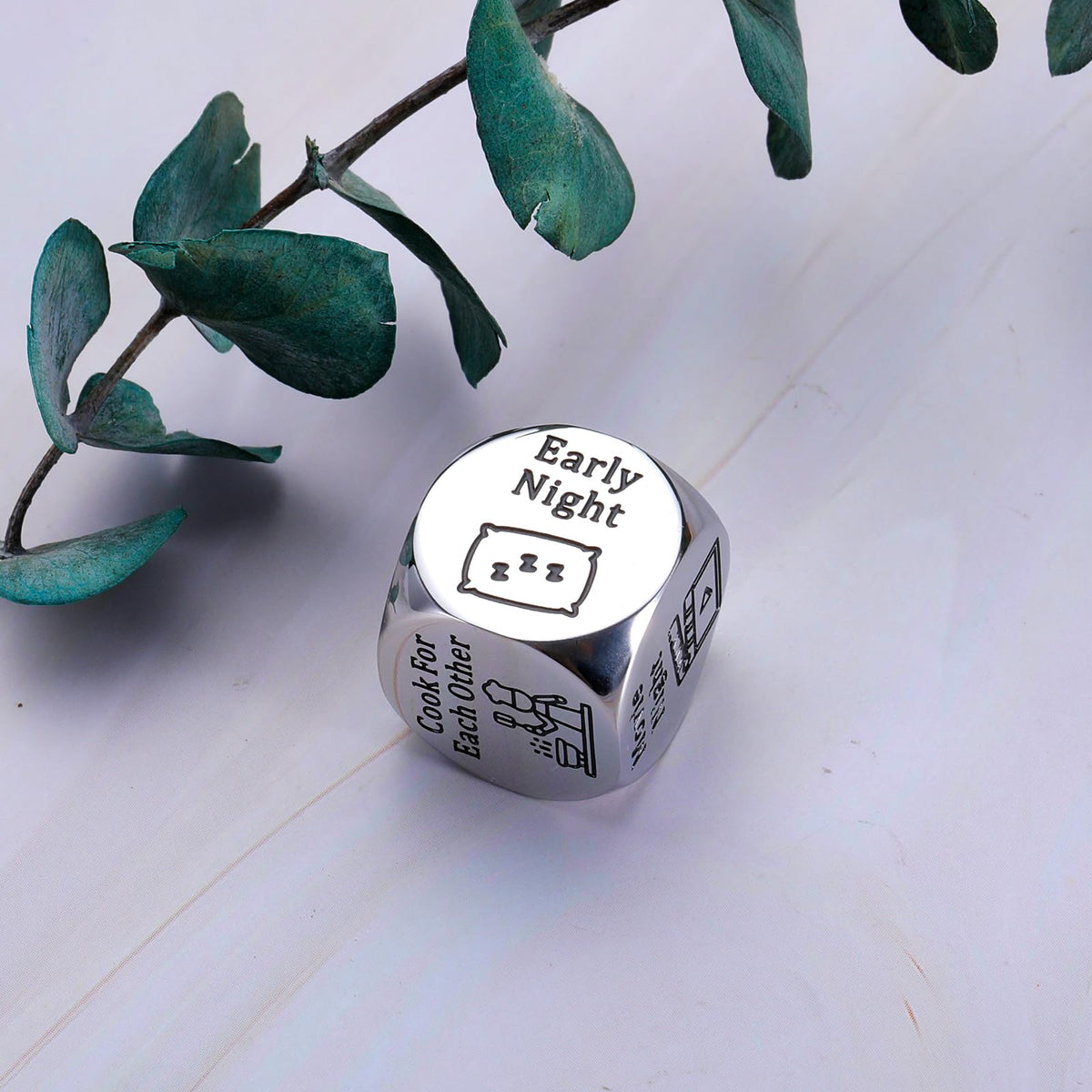 STUNFASSOO Valentines Day Gifts for Couples — Date Night Dice & Anniversary Gift