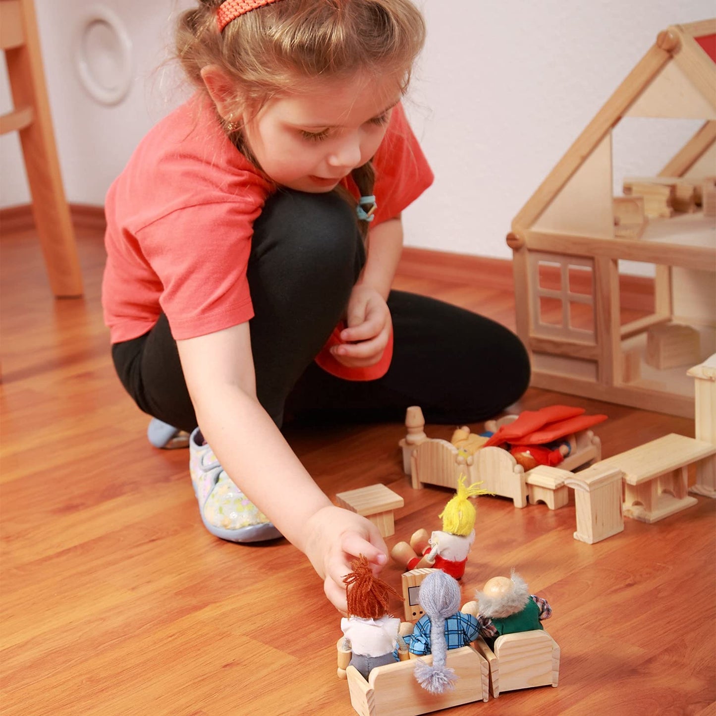 Sumind 43-Piece Wooden Dollhouse Furniture Set with Family Figures — 1:12 Scale, Classic Style