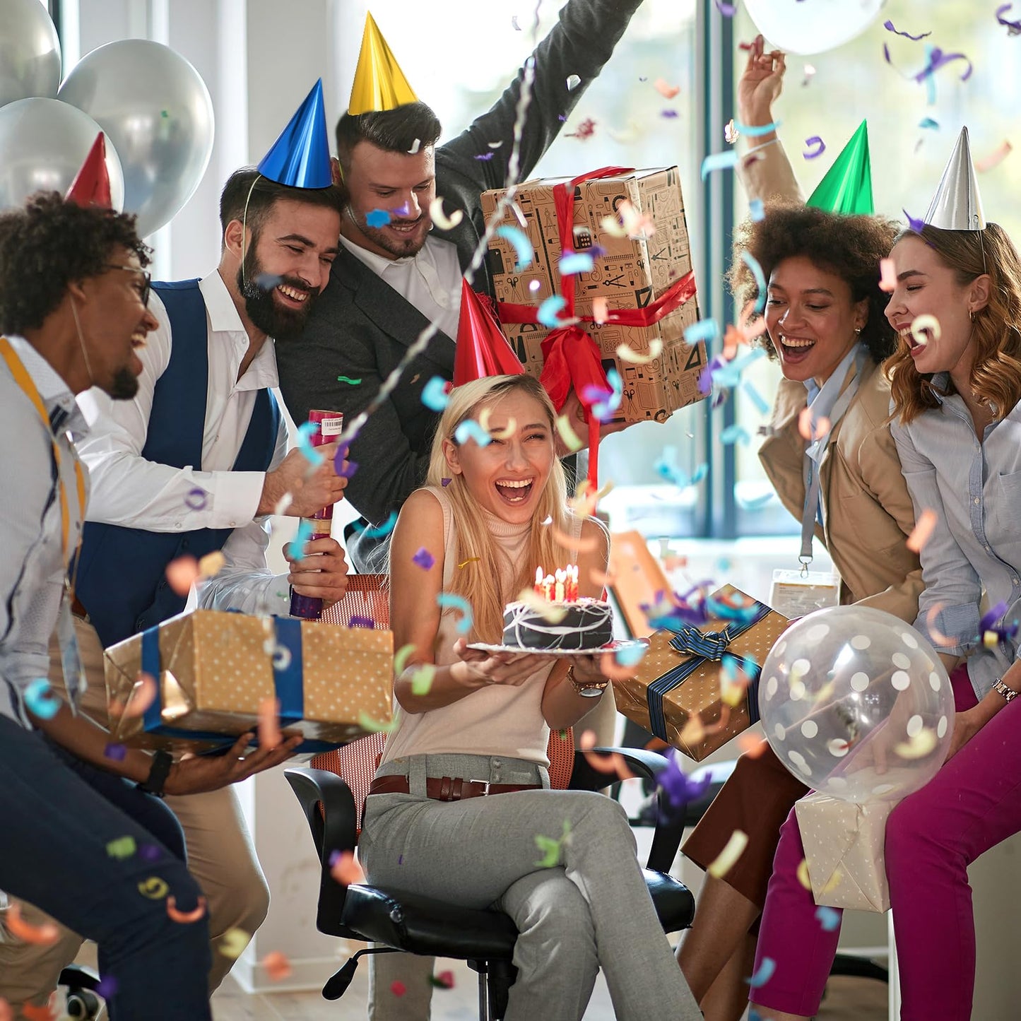 Sumind Party Hats – 50 Metallic Cone Hats in Gold, Silver, Red, Blue & Green