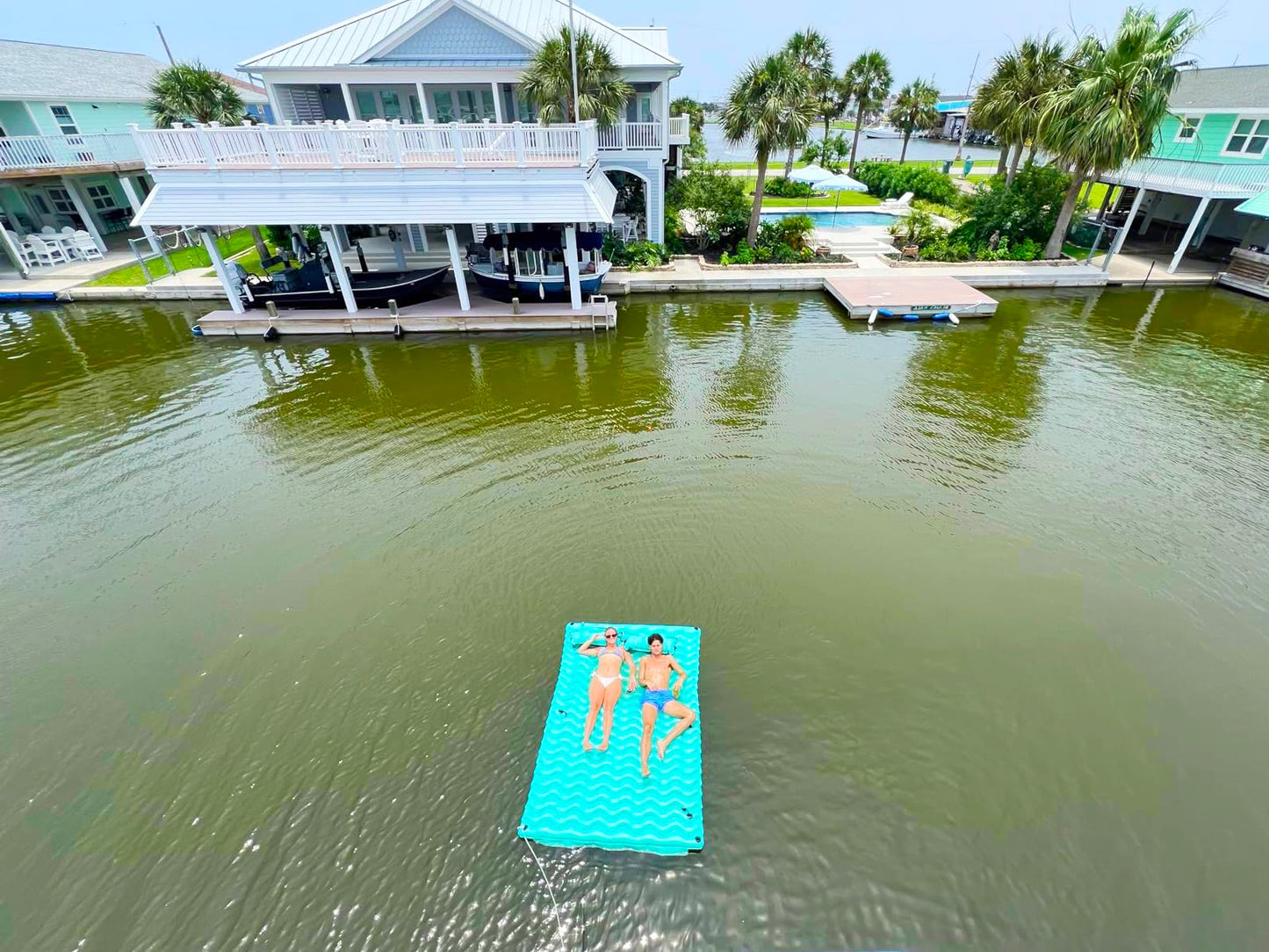 Sunrio 2025 Upgrade 102x72 Giant Inflatable Floating Mat — Pool Hammock & Lake Float (Green)