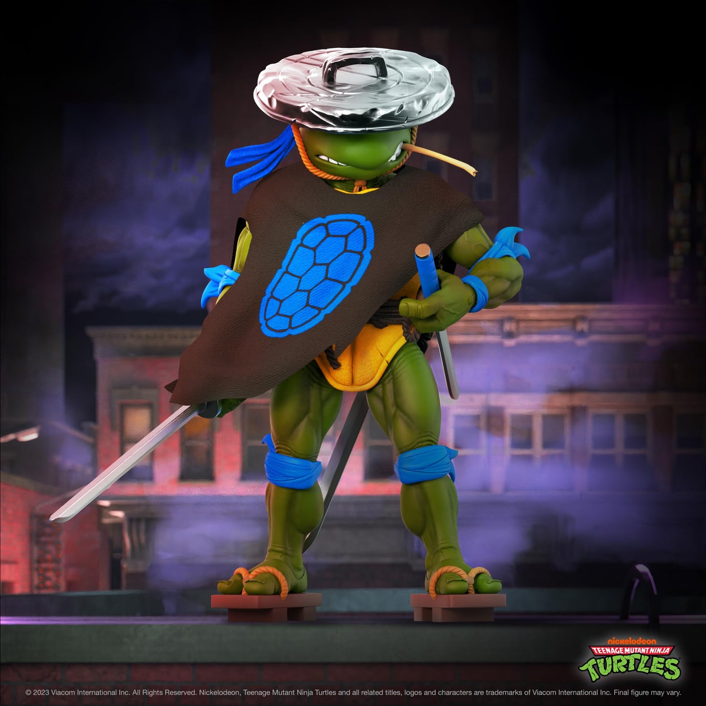 Super7 ULTIMATES! Ninja Nomad Leonardo – 7-Inch TMNT Action Figure with Accessories