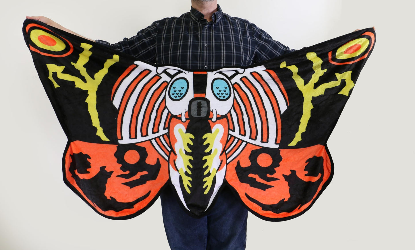 Surreal Entertainment - Godzilla: Mothra Previews Exclusive Plush with Fleece Throw