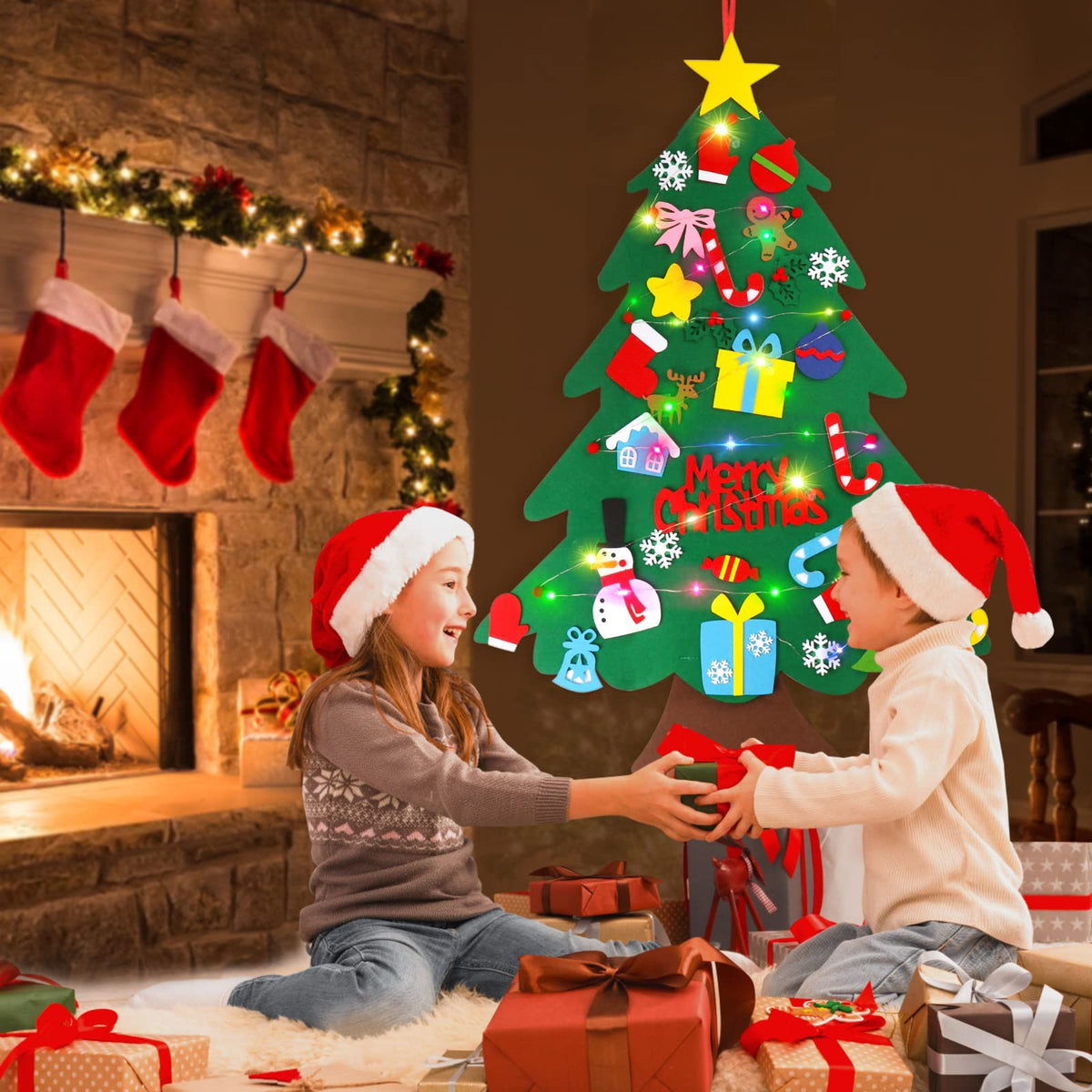 Suweor Upo Felt Christmas Tree Set — 3.2ft Wall-Hanging with 30 LEDs & Detachable Ornaments