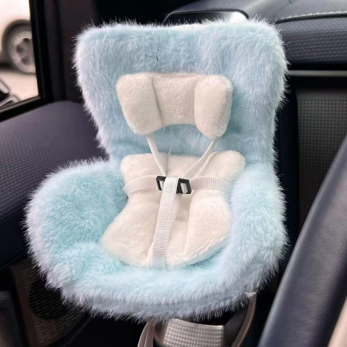 SwiftServ Doll Car Seat for 3–8 Inch Figures | Air Vent Clip & Desktop Stand (Blue)