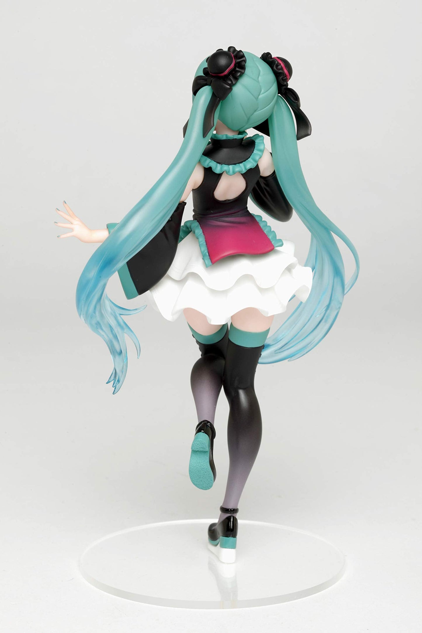 Taito Hatsune Miku Mandarin Dress ver Prize Figure – Multiple Colors (T83268)