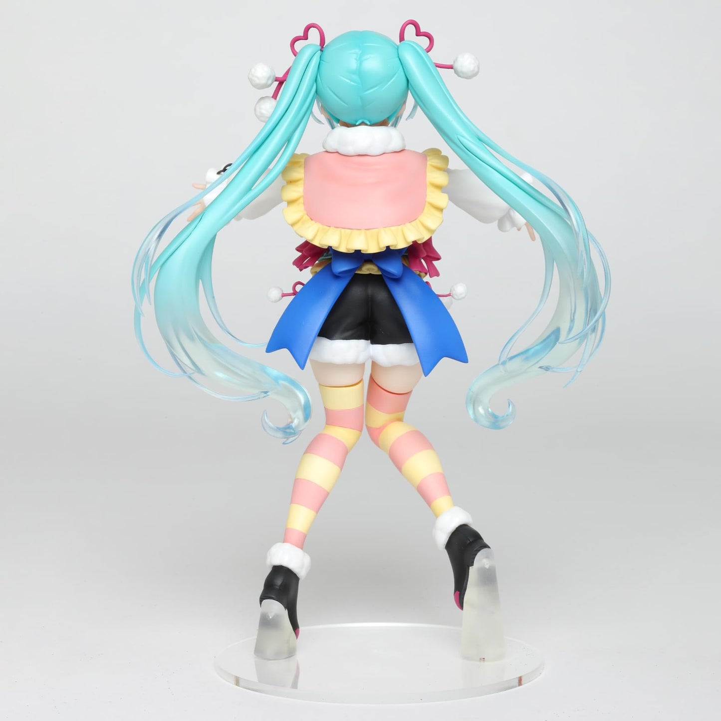 Taito Hatsune Miku Figure Winter Image Version – 7\" Official Licensed Collectible