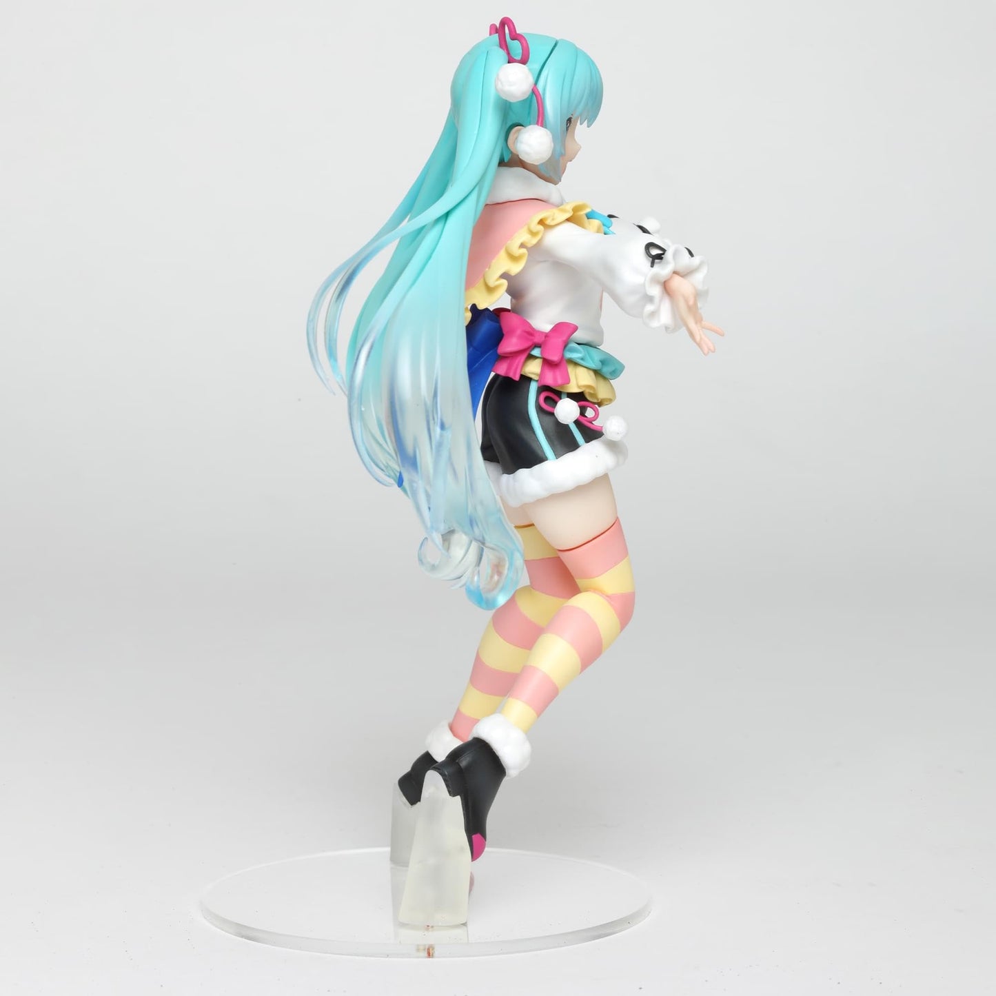 Taito Hatsune Miku Figure Winter Image Version – 7\" Official Licensed Collectible