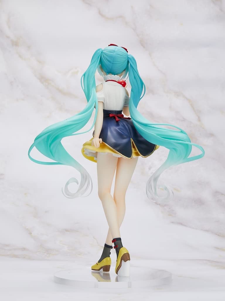 Taito Hatsune Miku Wonderland Figure Snow White – Prize Figure, Multi-Color (T83688)