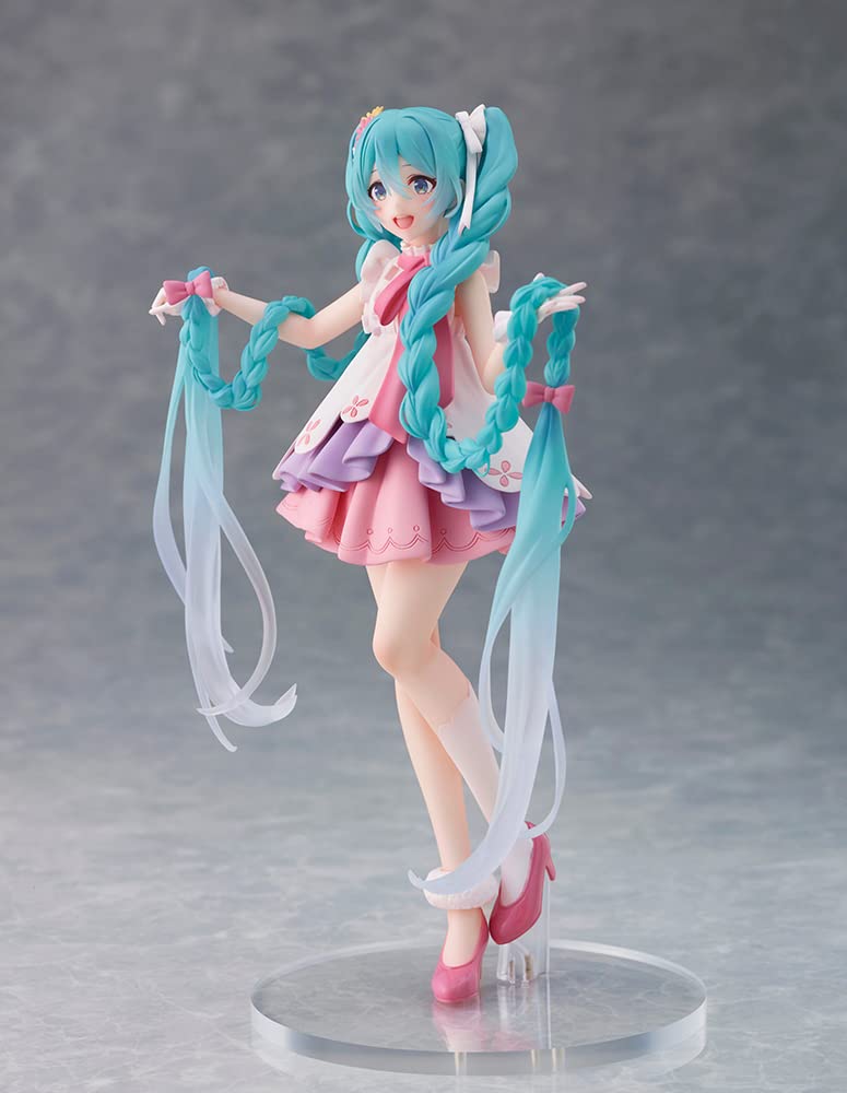 Taito Hatsune Miku Wonderland Figure Rapunzel Prize Figure | Official Licensed