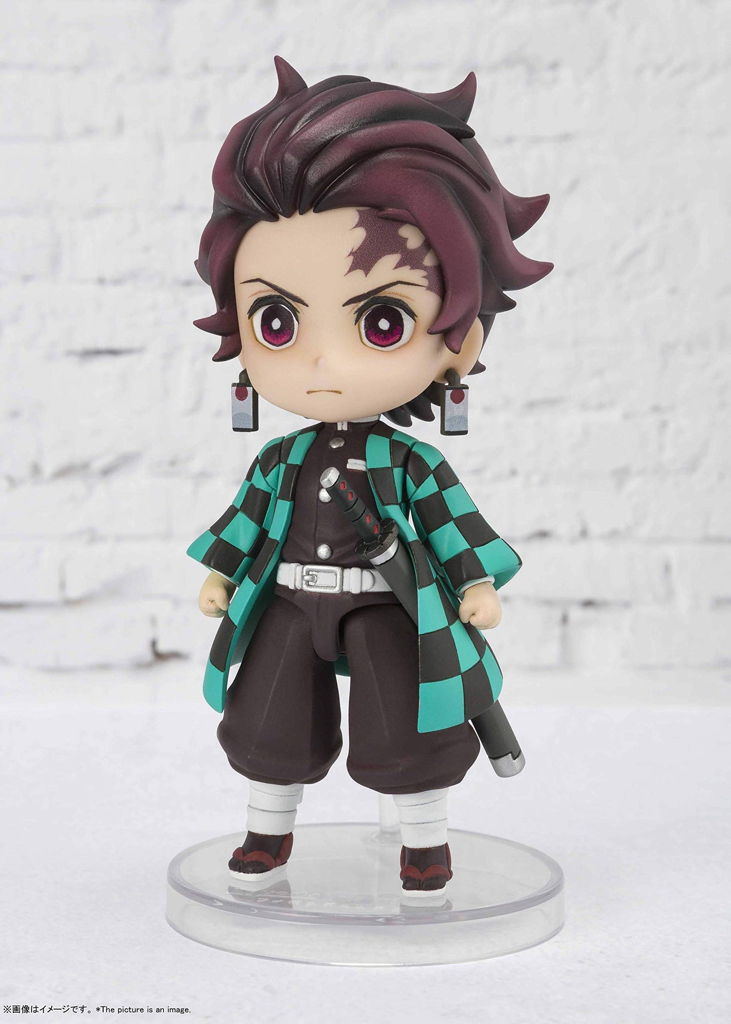 TAMASHII NATIONS Demon Slayer Kamado Tanjiro Figuarts Mini Figure - Palm-Size Collectible