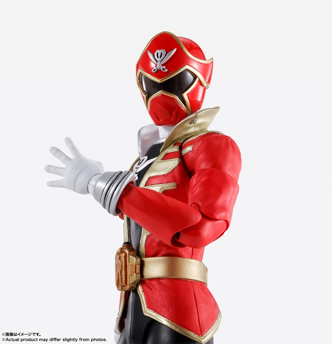 Tamashii Nations S.H. Figuarts Gokai Red – Pirate Sentai Gokaiger, 5.7in Figure