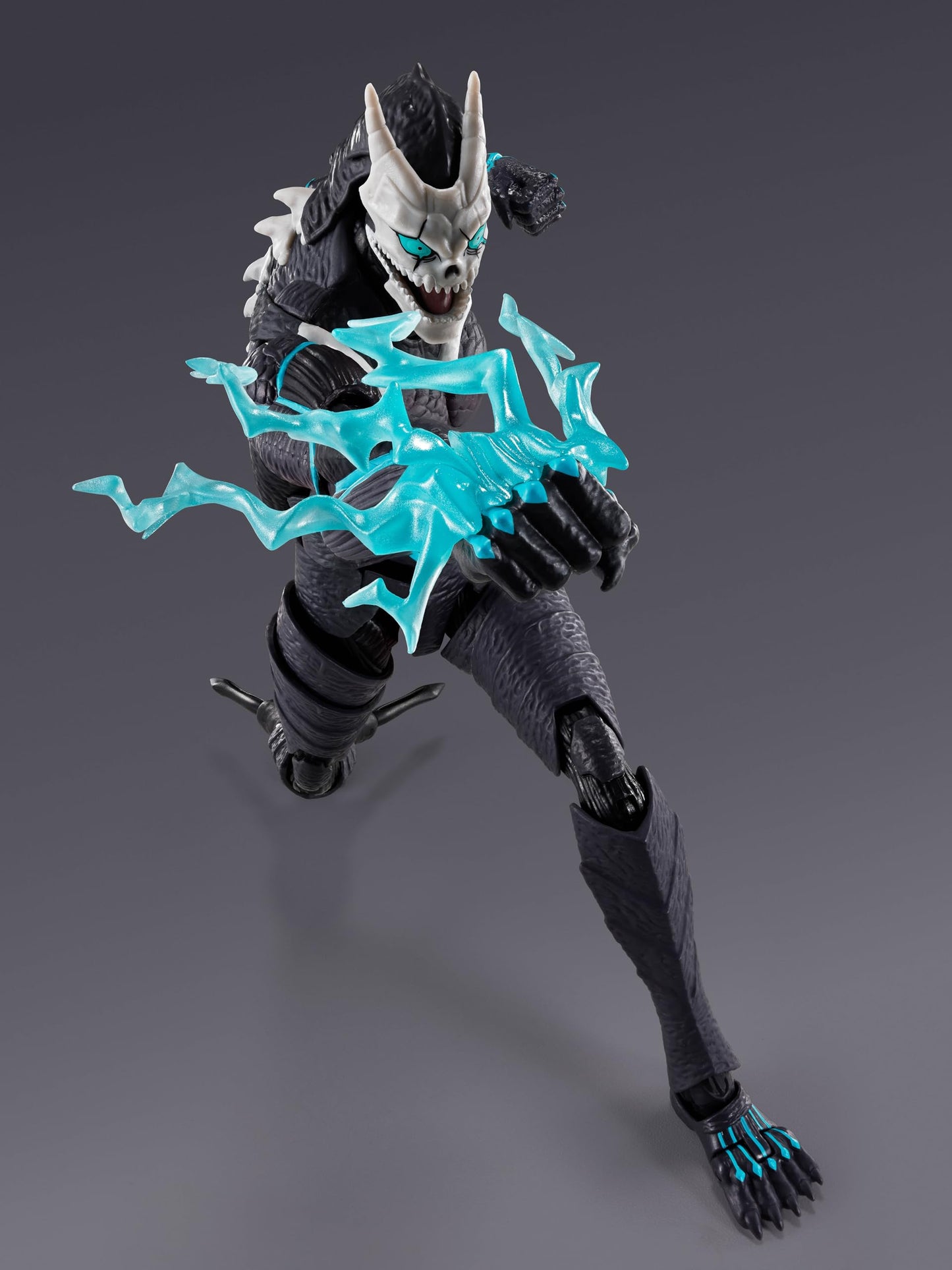 TAMASHII NATIONS Kaiju No. 8 Kafka Hibino S.H.Figuarts Action Figure