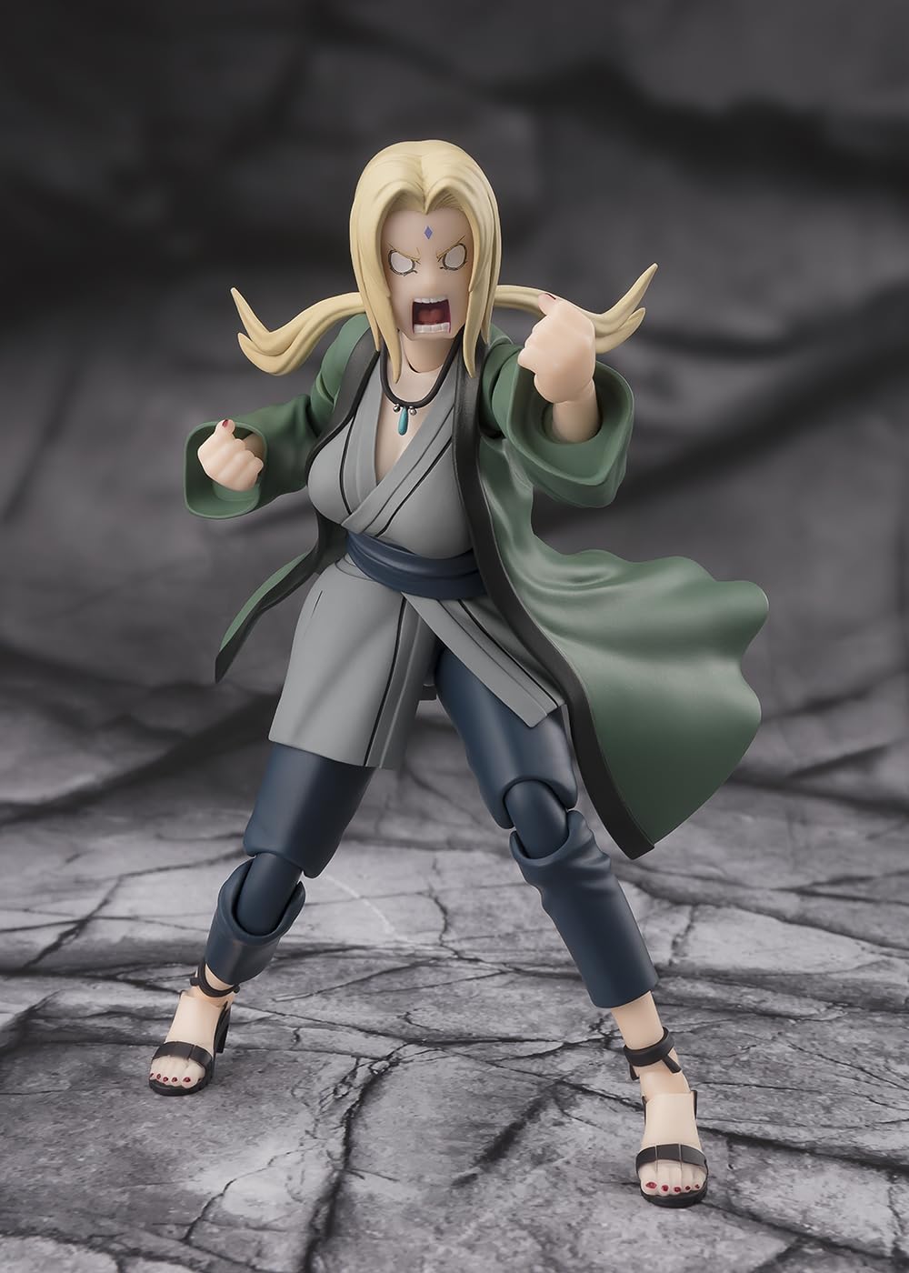 TAMASHII NATIONS Naruto Tsunade - The Legendary Medical Ninja - S.H.Figuarts Action Figure