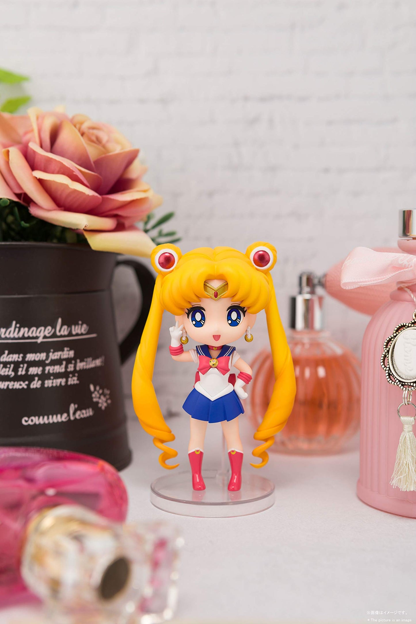 TAMASHII NATIONS Pretty Guardian Sailor Moon Figuarts Mini Figure – Sailor Moon Collectible
