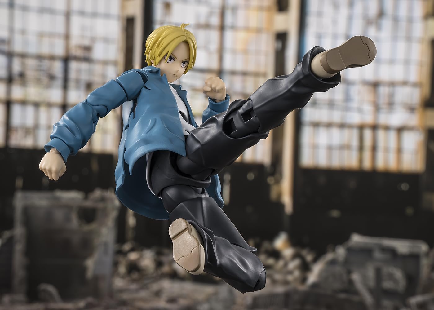 TAMASHII NATIONS Sakamoto Days: Asakura Shin S.H.Figuarts Action Figure | Official Licensed Collectible