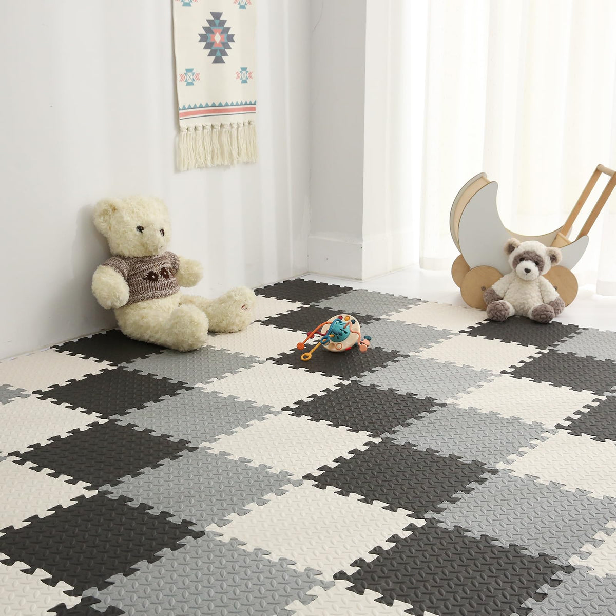 Tamiplay Foam Play Mat – 0.4-Inch Thick Interlocking EVA Tiles, 16-Piece Set (White/Black/Gray)
